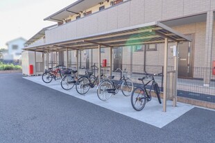 古河駅 バス9分  女沼土々原下車：停歩27分 1階の物件外観写真